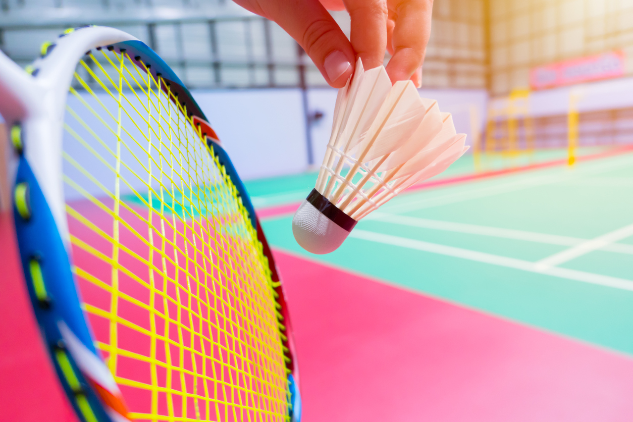 Comment jouer au badminton ?