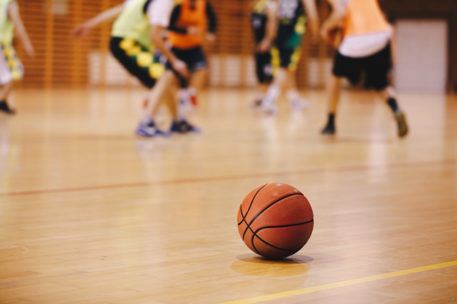 Le basket : quelles sont les règles de base à connaitre ?
